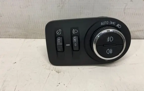 Opel Grandland X Light switch 39085926
