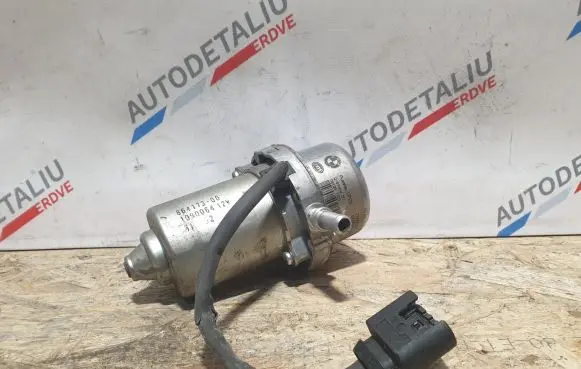 BMW 3 E92 E93 Vacuum pump 2283333 34332283333