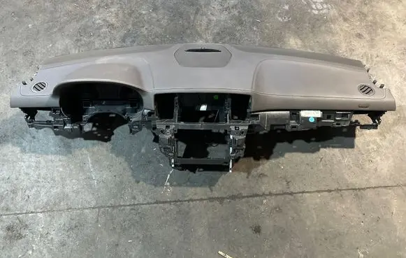 Mercedes-Benz GL X166 Dashboard 2800163 16907070 070140970163