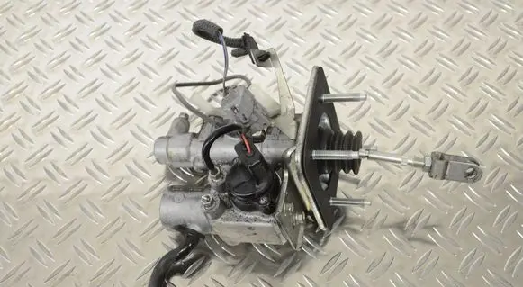 Lexus RX 330 - 350 - 400H Master brake cylinder 13801010440