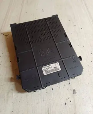 Citroen C4 I Picasso Fuse module 96640590800 BSI04EV 280607