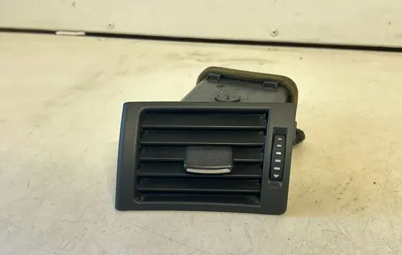 Audi A4 S4 B7 8E 8H Dashboard side air vent grill/cover trim 8E0820901F