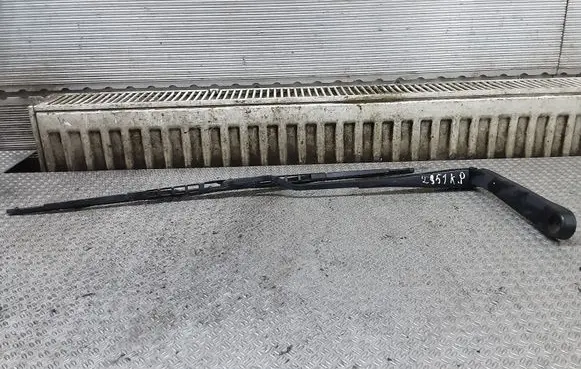 Volkswagen PASSAT B5.5 Windshield/front glass wiper blade 