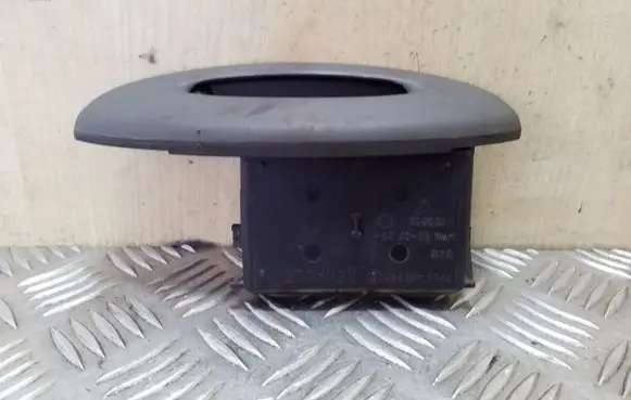 Ashtray (front)