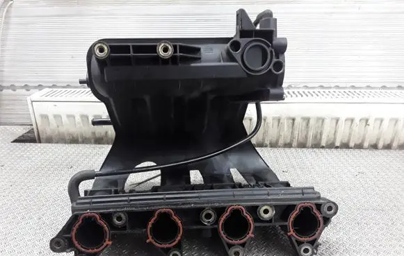 Mercedes-Benz A W168 Intake manifold A1661410201