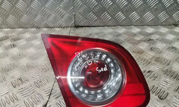 Volkswagen PASSAT B6 Tailgate rear/tail lights 3c5945093e