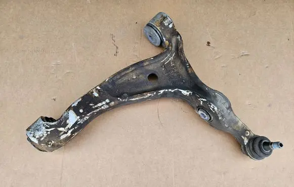 Mercedes-Benz GLE W167 Front control arm 16701L