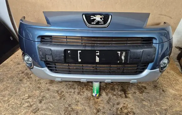 Peugeot Partner Front bumper