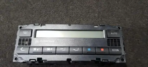 Volkswagen PASSAT B5.5 Climate control unit 3B1907044K NENUSTAYTA
