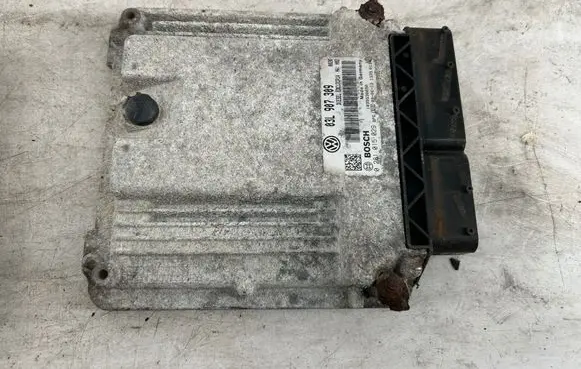 Volkswagen PASSAT B7 Engine control unit/module 03L907309 0281015029 1039S30090
