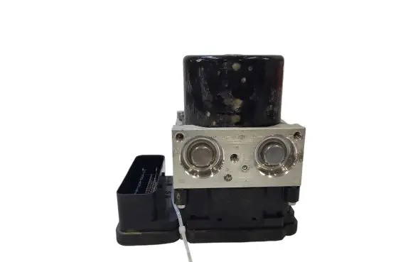 Volvo V40 ABS Pump P31423315 10096104243