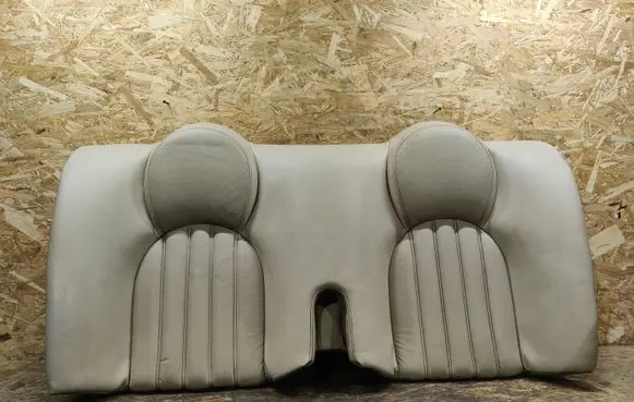 Jaguar XK8 - XKR Rear seat 
