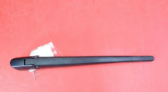 Subaru Legacy Rear wiper blade arm