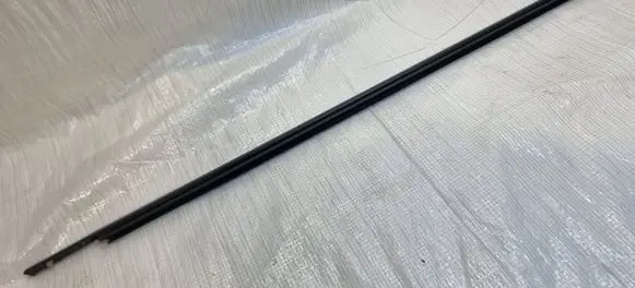 Opel Corsa E Front door trim (molding) 13188938