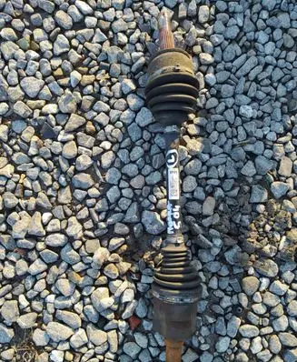Opel Mokka Front driveshaft 95090831