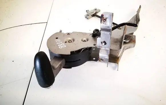 Honda CR-V Handbrake/parking brake lever assembly 