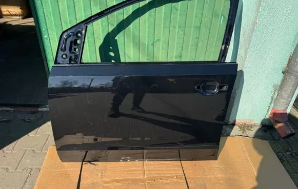 Volkswagen Up Front door 1S4831311F