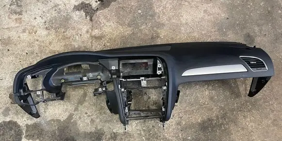 Audi A4 S4 B8 8K Dashboard 8K1857069 8K1857041