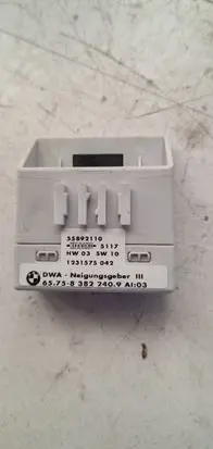 BMW X5 E53 Yaw turn rate sensor 657583822409 83822409