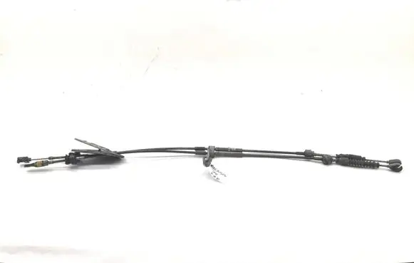 Toyota Avensis T270 Gear shift cable linkage