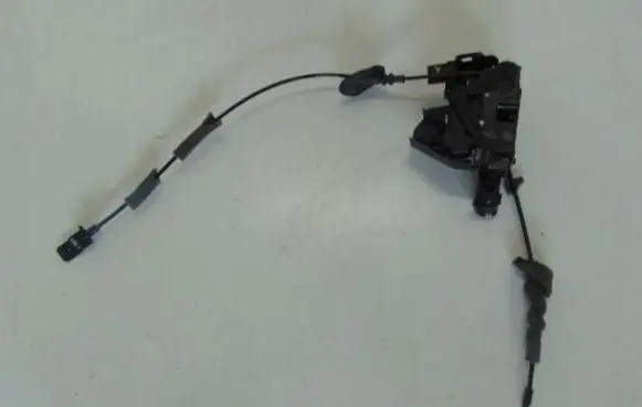 Renault Talisman Front door lock 16998777182