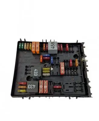 Volkswagen Touran I Fuse module 1K0937804B
