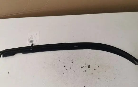 BMW 5 E39 Under headlight/headlamp trim 51138159306