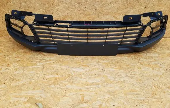 Renault Captur Front bumper 620842933R