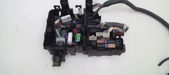 Nissan X-Trail T32 Fuse module 284B611XXX