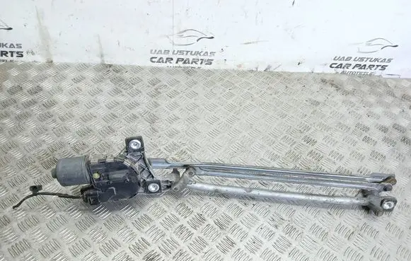 Volvo V50 Front wiper linkage and motor 30699344 0390241924