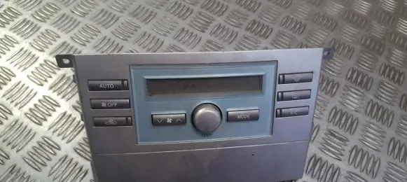 Toyota Corolla Verso AR10 Climate control unit 559020f010b
