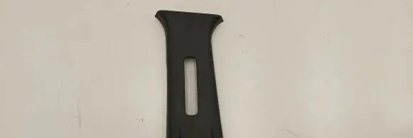 (B) pillar trim (top)