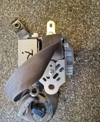Lexus GS 300 350 430 450H Front seatbelt