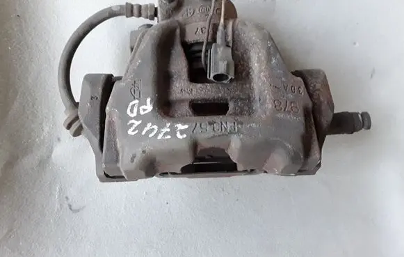 Alfa Romeo Giulietta Front brake caliper 