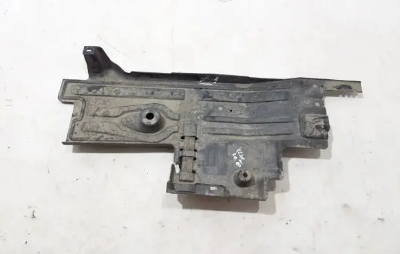 Volvo XC40 Trunk boot underbody cover/under tray 32260670