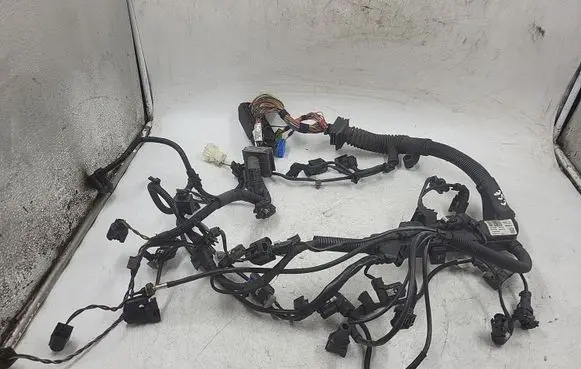 BMW 3 E90 E91 Engine installation wiring loom 8508686