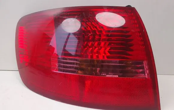 Audi A6 S6 C6 4F Rear/tail lights 4F9945095 89034302