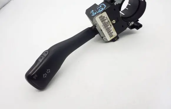 Volkswagen Golf IV Indicator stalk 8L0953513G