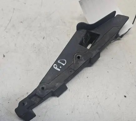 Mini One - Cooper R50 - 53 Front bumper mounting bracket 6800800