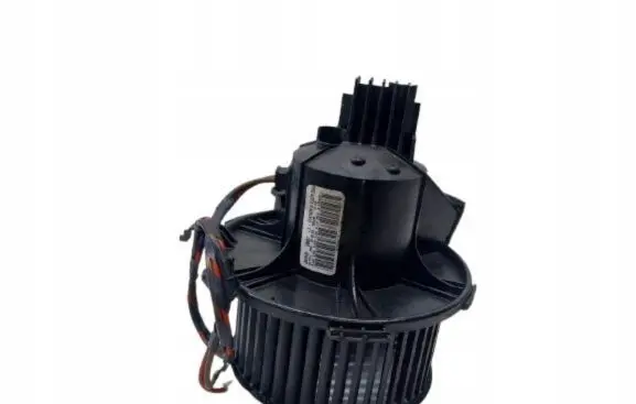 Opel Zafira B Front door blower motor D8087