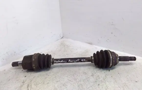Hyundai Accent Front driveshaft
