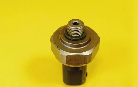 Air conditioning (A/C) pressure sensor