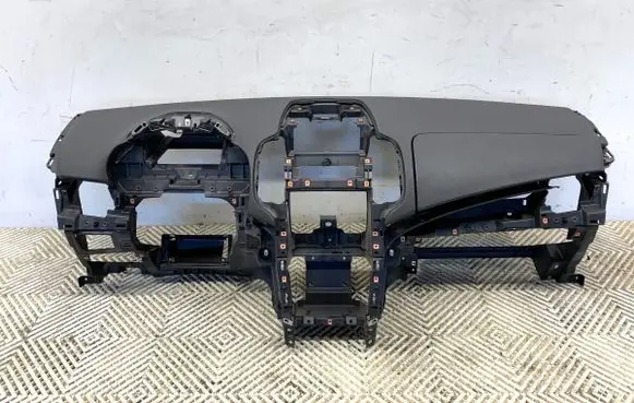 Opel Zafira C Dashboard 