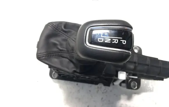 Volvo S90, V90 Gear shifter/selector 31437769