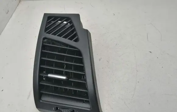 BMW 1 E81 E87 Dashboard side air vent grill/cover trim 51607059188 5160705918812 P0102004439