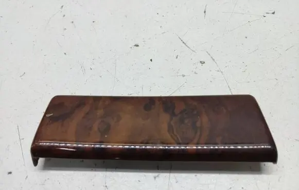 BMW 5 E39 Panel trim 8211429
