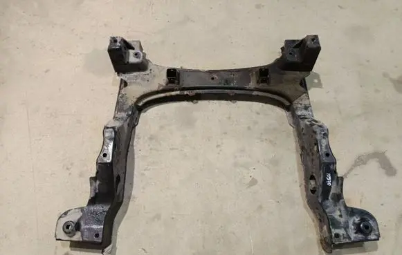Mercedes-Benz A W169 Front subframe 