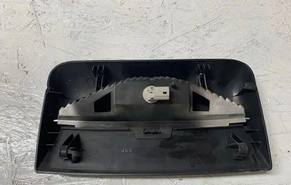 Mazda 6 Third/center stoplight 28661971
