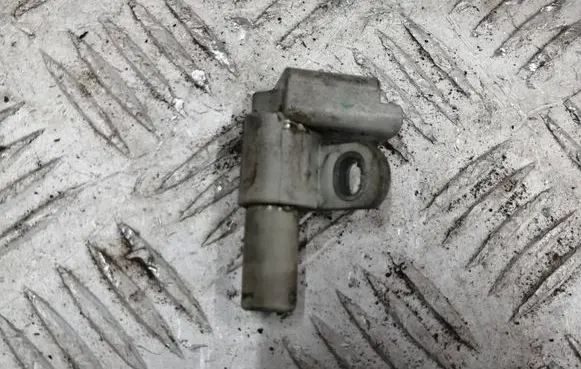 Ford Focus Camshaft position sensor 9665443580