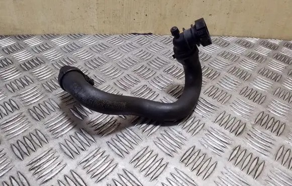 Citroen DS4 Engine coolant pipe/hose 9684684280